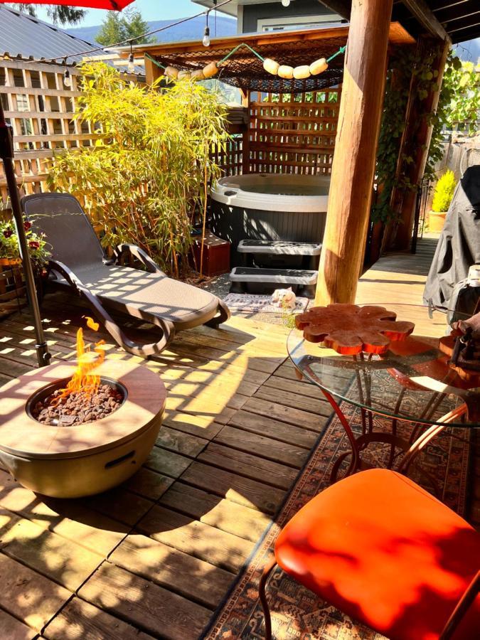 Hôtel Seas The Day House 5 Star Hottub Pets Bbq Fire Premier Location à Gibsons Extérieur photo